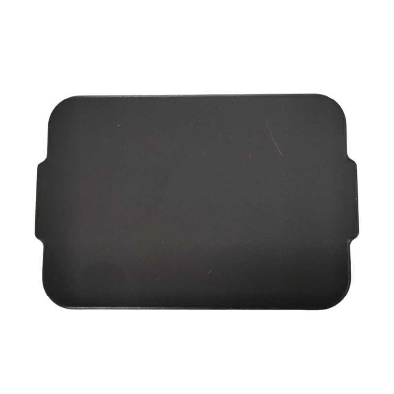 Кришка пластикова для відсіку акумулятора, кораблик V020 Кришка пластикова для відсіку акумулятора, кораблик V020